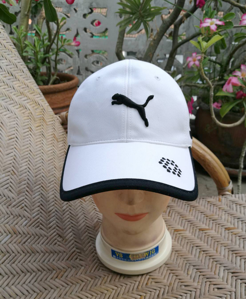 หมวกแก๊ป PUMA สีขาวสวยน่าใส่มาก
