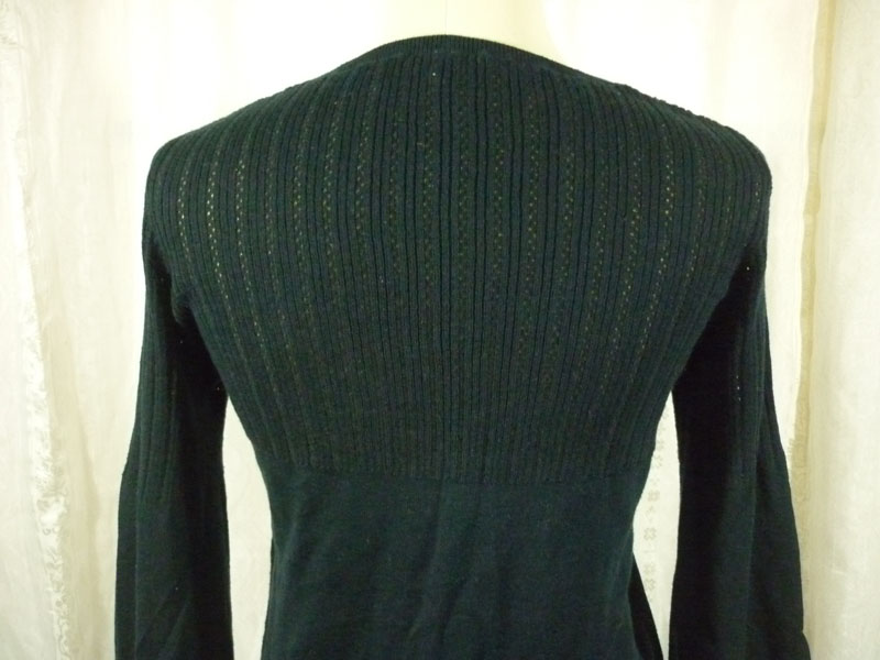 เสื้อไหมพรม Uniqlo SzM เสื้อสวยเก๋มาก ผ้าดีมาก