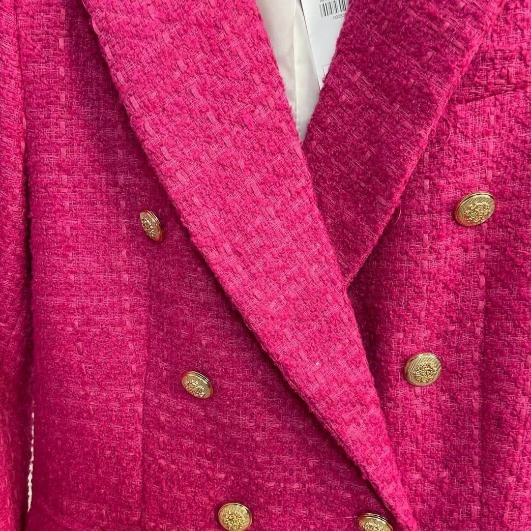 Blazer ผ้าพรีเมี่ยมทวิตสีสวยสะดุดตา เป็นผ้าอย่างดีค่ะ ทรงสวย over size มีซับในทั้งตัว : สินค้าคุณภาพ (พร้อมส่ง)