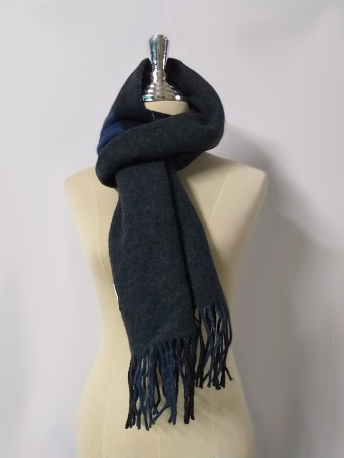 ผ้าพันคอขนสัตว์ BEAMS หนา อุ่นถึงติดลบ (ของใหม่)