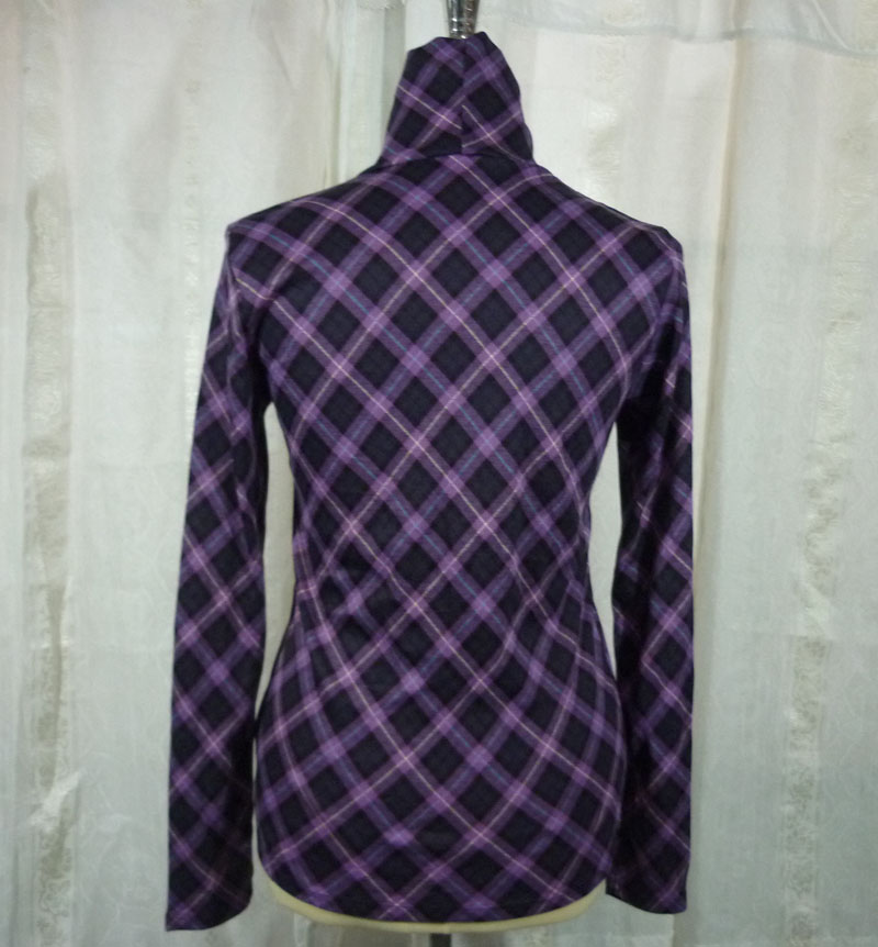 เสื้อแขนยาวคอเต่า Uniqlo Sz M ผ้าดีมาก (ของใหม่)