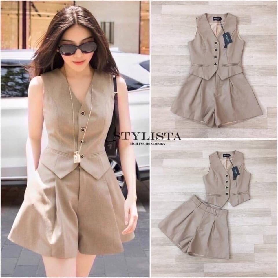 เซตเสื้อเเขนกุด กระดุมหน้า มาพร้อมกางเกงขาสั้นเข้าชุด ใส่สวยมาก ใส่สบาย : สินค้าคุณภาพ (พร้อมส่ง)