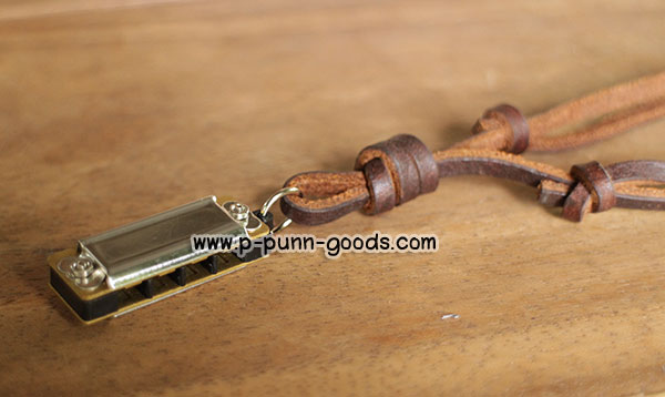 สร้อยหนัง จี้หีบเพลง Harmonica