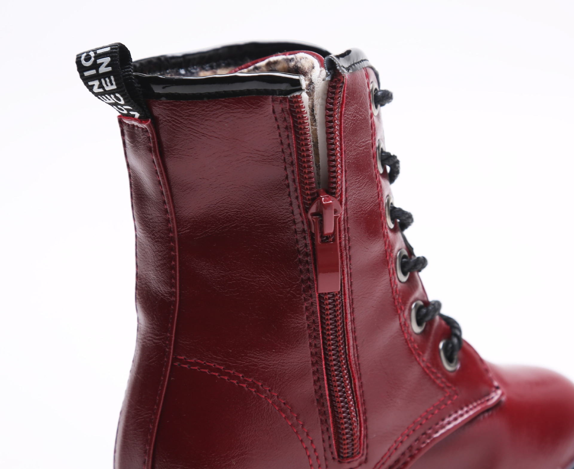 รองเท้าบู๊ทเด็ก สีแดงเบอร์กันดี ผูกเชือกหลอก มีซิปข้าง เท่ห์ หรู Size 27-38