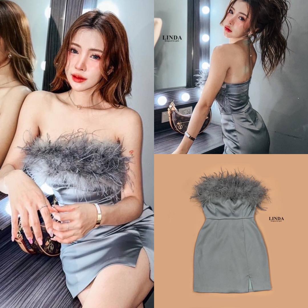 เดรสสีเทาแต่งขนนกอย่างดีฟูมาก คุ้มมาก มีฟองน้ำในตัว มียางกันลื่น สินค้าคุณภาพ (พร้อมส่ง)