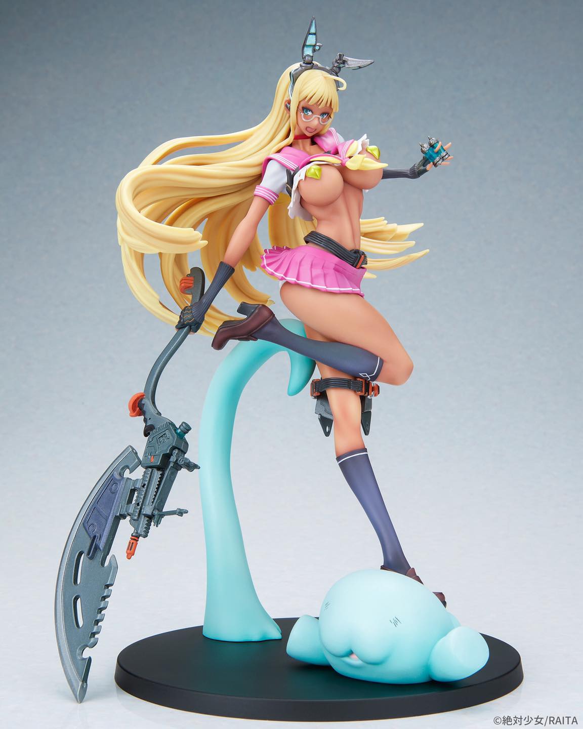[เปิดจอง] Zettai! Fuuki Iinchou Kamihigano Sei Black Gal ver. 1/7 Complete Figure