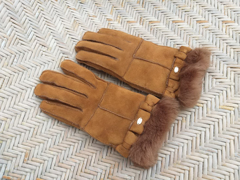 ถุงมือ JILL ผ้าชามัวร์บุขนทั้งมือ อุ่นติดลบ