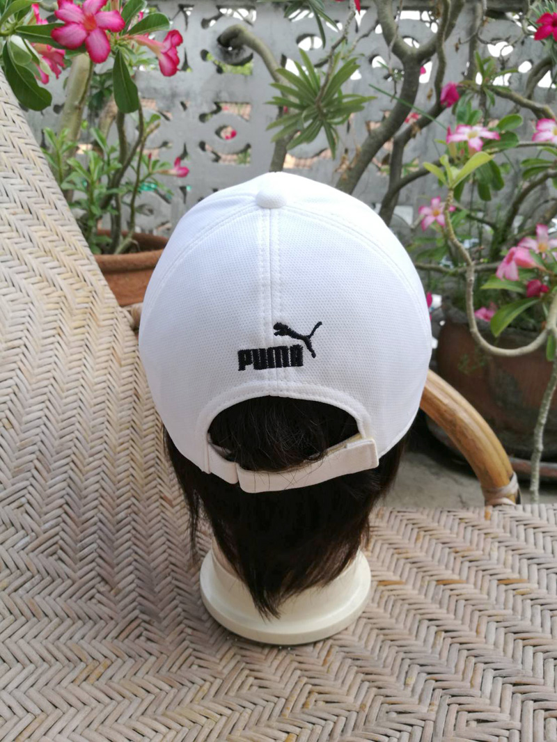 หมวกแก๊ป PUMA สีขาวสวยน่าใส่มาก