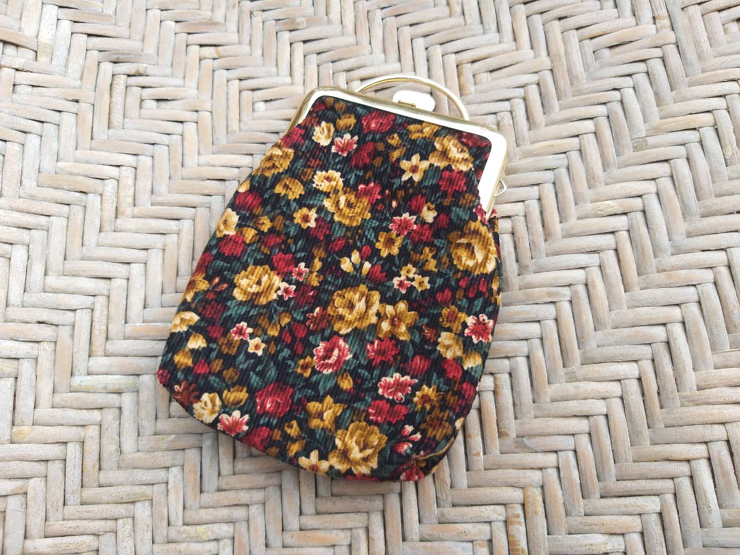 กระเป๋าใส่เหรียญ ใส่ของจุกจิก ASUKASTUDIUM (ของใหม่)