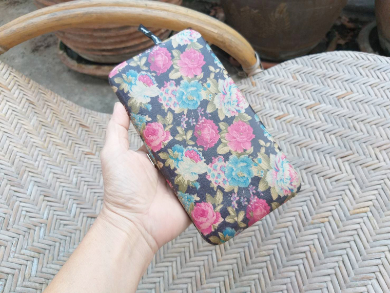 กระเป๋าใส่บัตร ใส่บิล stradivarius แบรนด์สเปน (ของใหม่)