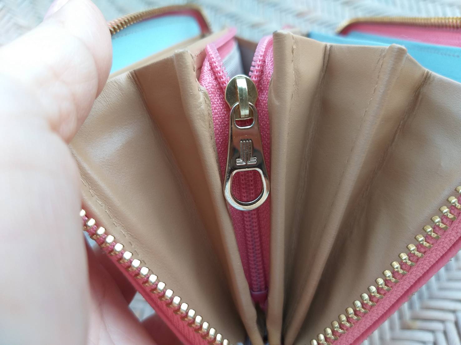 กระเป๋าสตางค์ LANVIN PARIS ช่องเยอะมากกกกกก