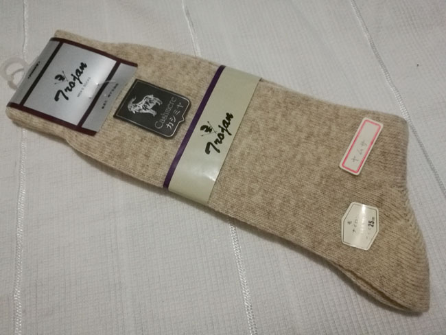ถุงเท้าชาย Made in JAPAN เนื้อแคชเมียร์ อุ่นสุดๆ ค่ะ