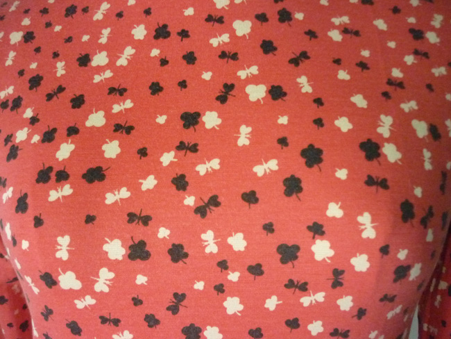 เสื้อฮีทเทคหญิง Uniqlo heattech Sz M