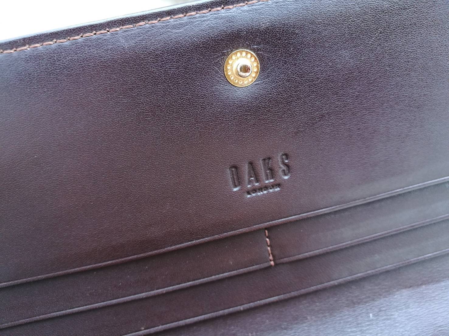 กระเป๋าสตางค์ DAKS สวยมาก ช่องเยอะ