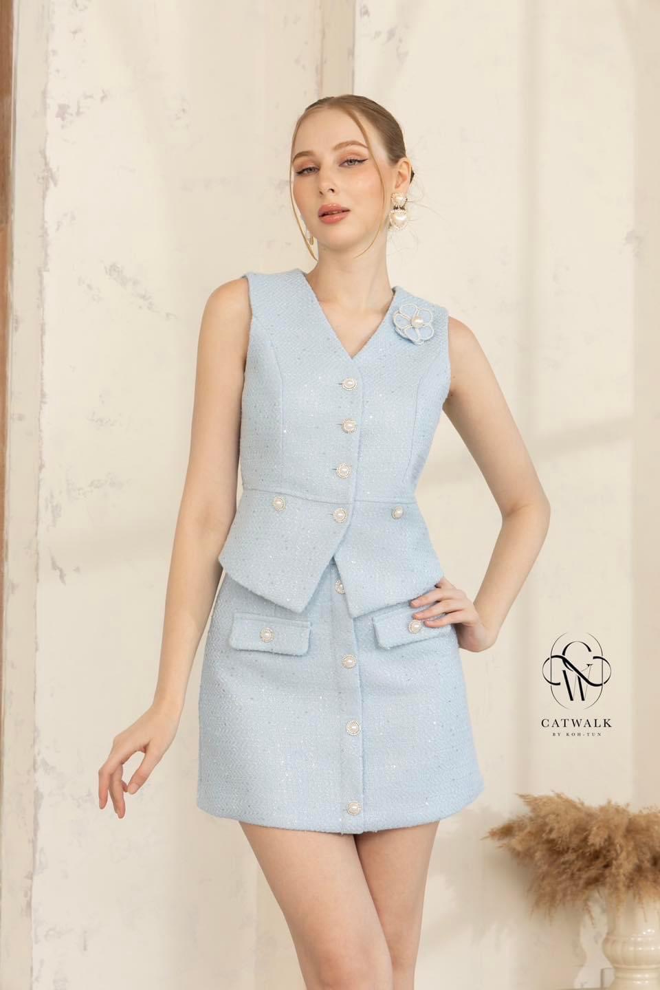 เซตเสื้อVEST +กระโปรงผ้าทวิต เนื้อผ้าทวิต เกรดเอ ผ้าสวยมาก : สินค้าคุณภาพ (พร้อมส่ง)