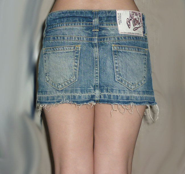 #2กระโปรงยีนส์เลาะชายลุ่ย สวยเซ็กซี่มาก 30.5-33-9.5