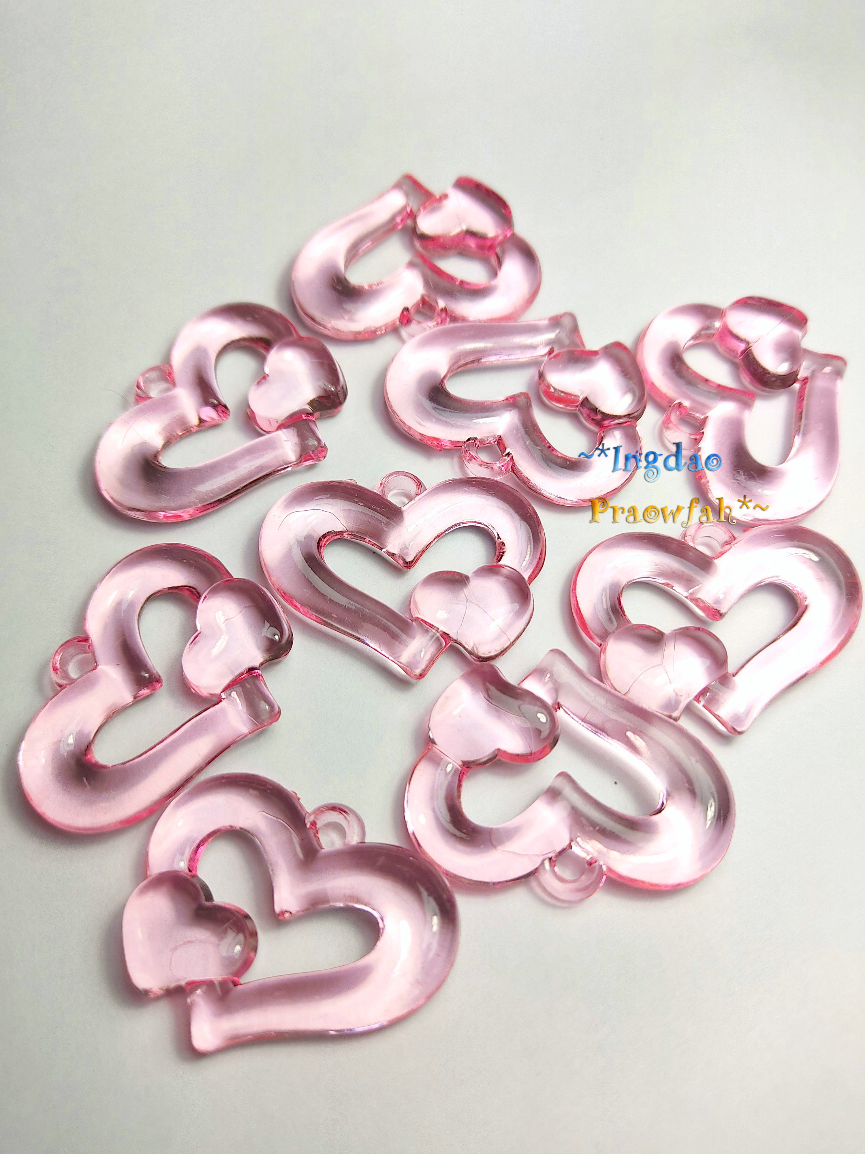 1612pk จี้รูปหัวใจ สีชมพู กว้าง 3.5 ซม. สูง 2.7 ซม. (10 กรัม / 4 ชิ้น)