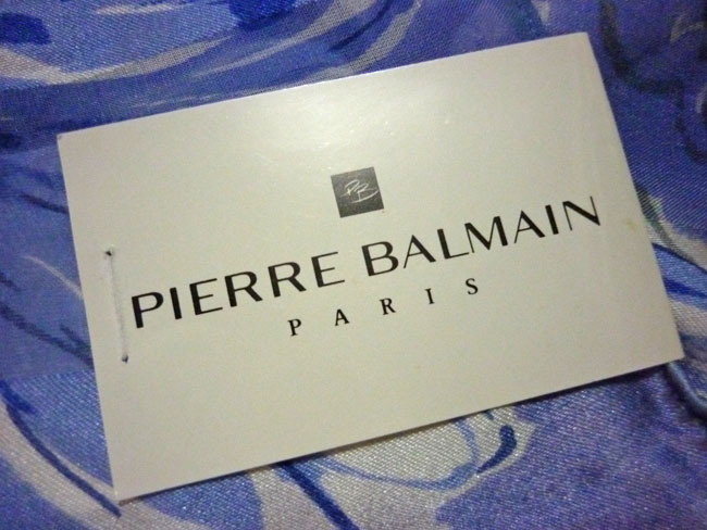 ผ้าพันคอ 100% silk PIERRE BALMAIN