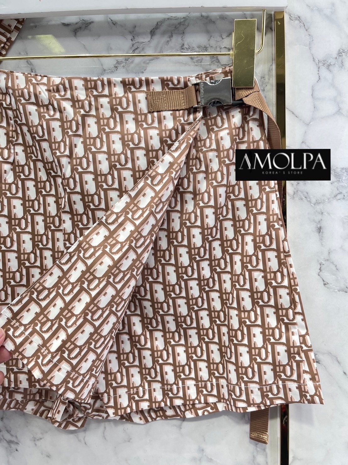 SET CHRISTIAN DIOR เนื้อนิ่มมากกกๆๆค๊า ผ้าดีมาก เย็นมากๆ ห้ามพลาดเลยน๊า สวยสุดๆ ชนช๊อปสุดๆ : สินค้าคุณภาพ (พร้อมส่ง)