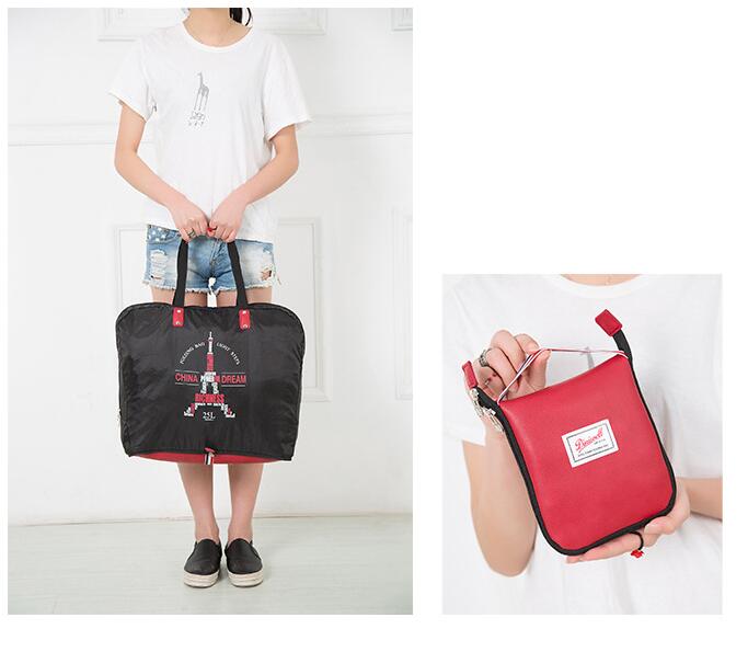 DINIWELL กระเป๋าช้อปปิ้ง กระเป่าเดินทางพับเก็บได้ ความจุ 25 ลิตร ผลิตจากไนล่อนกันน้ำแข็งแรง มี 2 ลายให้เลือก