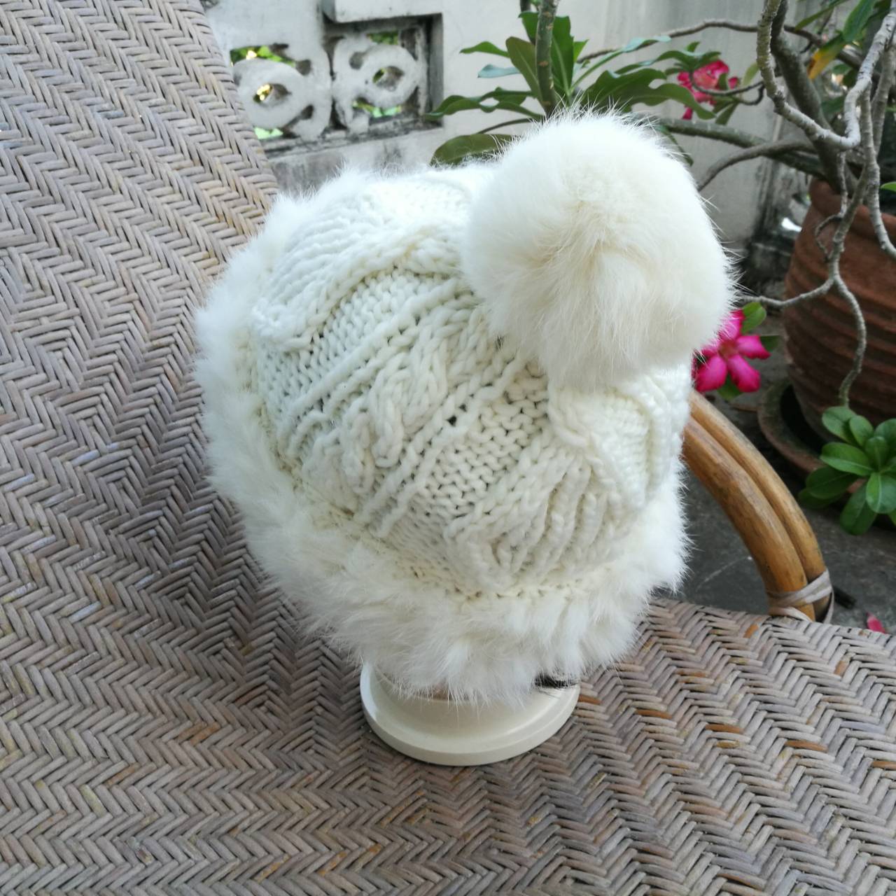 หมวกไหมพรมแต่งเฟอร์กระต่ายแท้ น่ารักมากกกกก