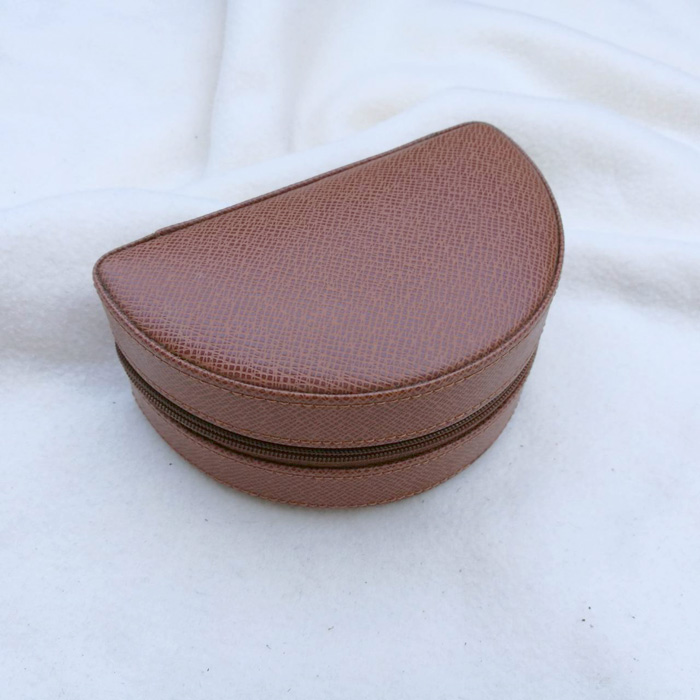 กล่องใส่เครื่องประดับ กล่องอย่างดีมากๆ