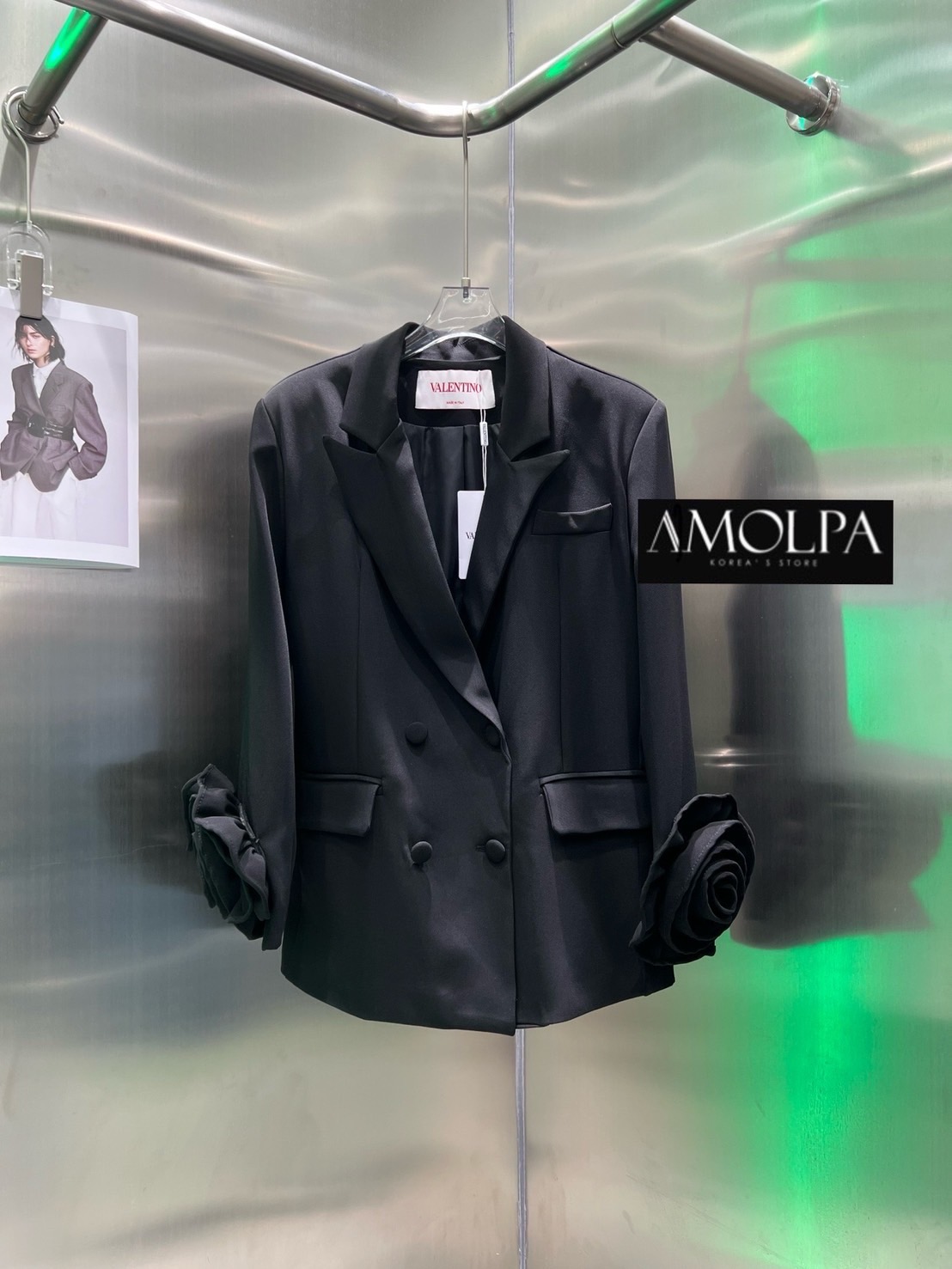 BLAZER VALENTINO Colletion 2024SS งาน Hiend ผ้าดีมาก มีน้ำหนักสุดๆ เย็นมากๆ ห้ามพลาดเลยน๊า สวยสุดๆ : สินค้าคุณภาพ (พร้อมส่ง)