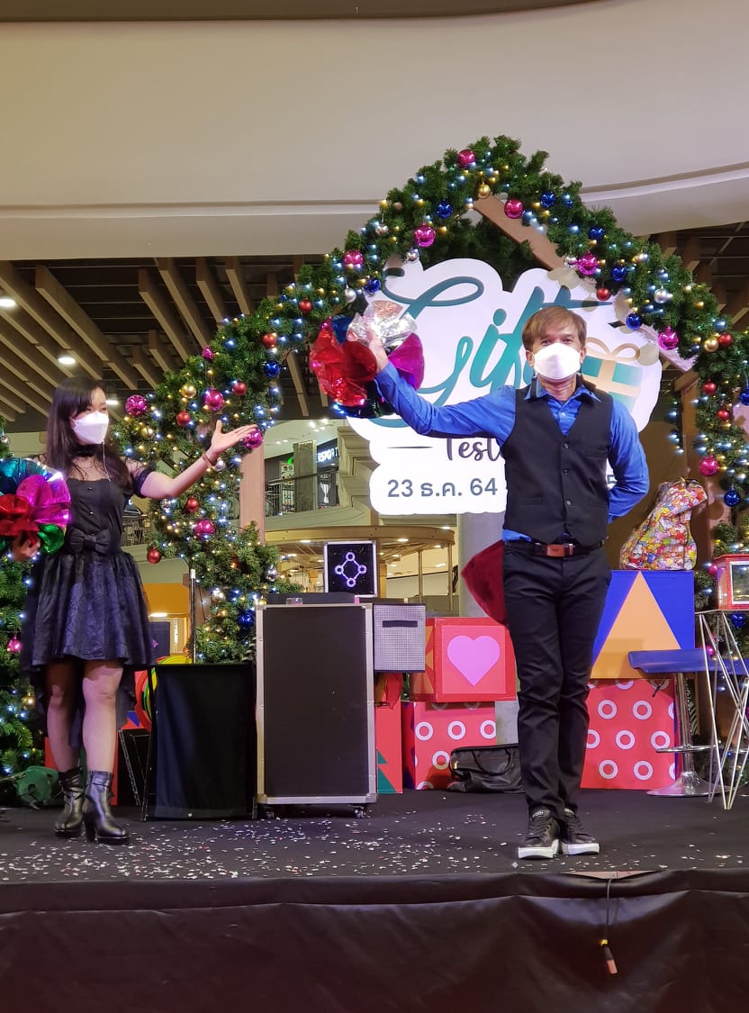 Balloon Man บอลลูนแมน โชว์ลูกโป่งยักษ์ การแสดง โชว์ 02/01/2565