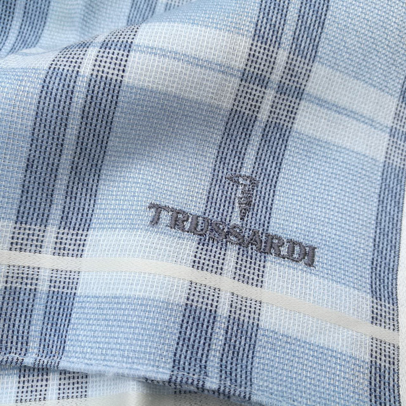 ผ้าเช็ดหน้าชาย แบรนด์เนม TRUSSARDI