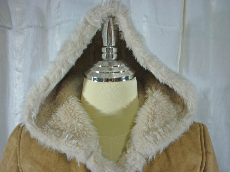 โค้ทชามัวร์บุขนอุ่นติดลบ SzS-M สวยมากก