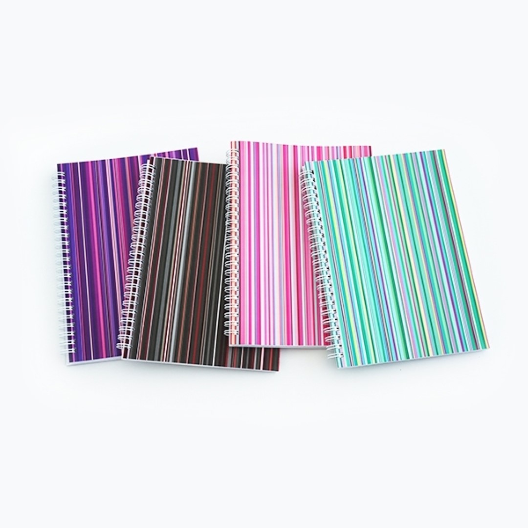 สมุดสันห่วง ขนาด A5 70 แกรม ลาย Stripe (แพ็ค 4 เล่มคละลาย)