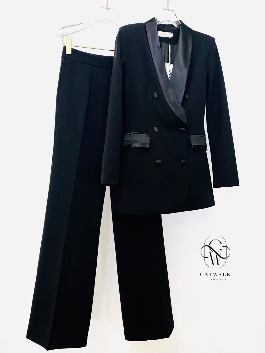 เซตสูทปกเลื่อม+กางเกงขาตรง เนื้อผ้าเกรดเอ เนื้อนุ่มเป็นทรงใส่สบาย สินค้าคุณภาพ (พร้อมส่ง)