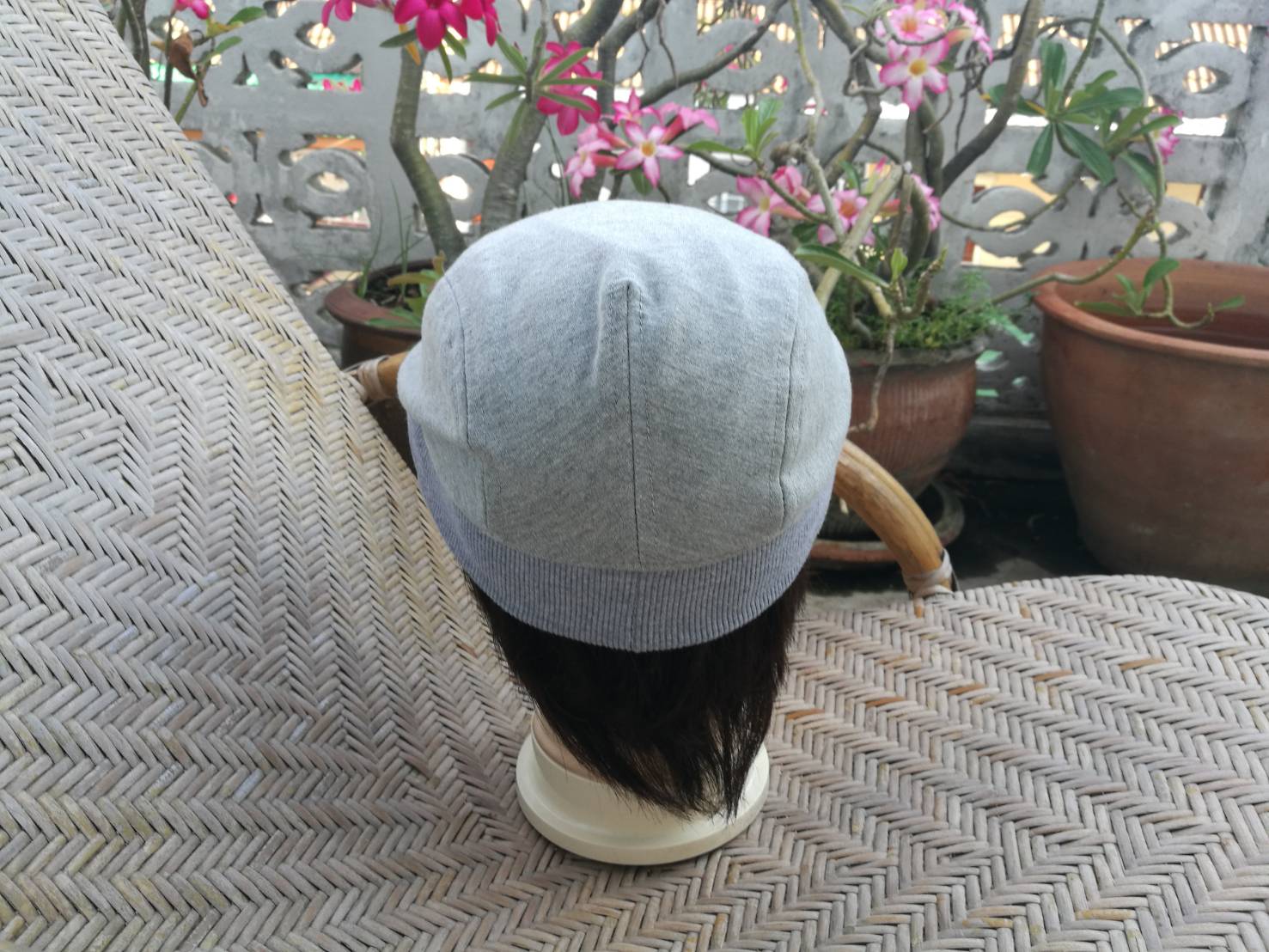 หมวกติงลี่ ผ้ายืดสีเทา สวยมาก (ของใหม่)