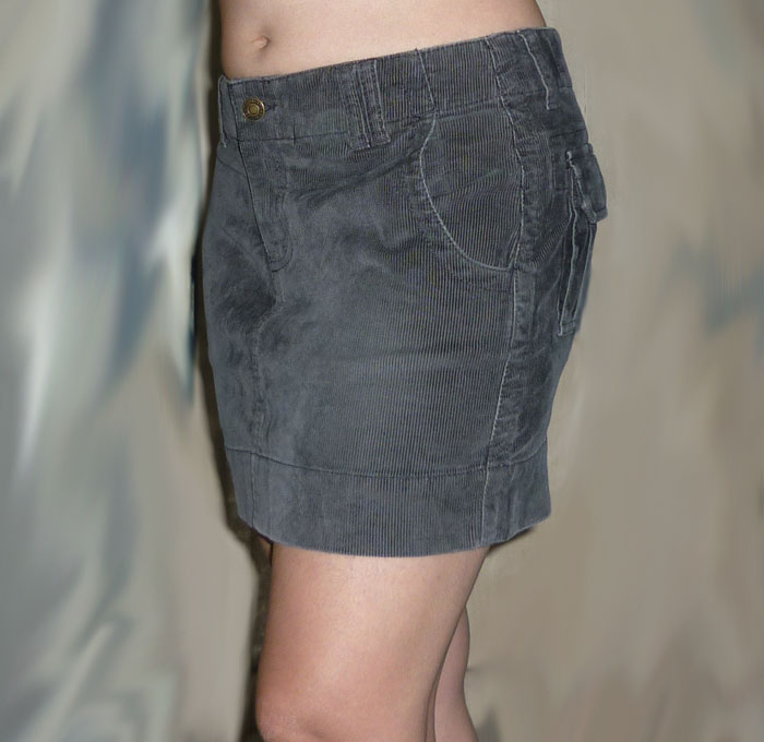 กระโปรงผ้าลูกฟูกเนื้อดีมาก สีดำฟอก 30-35-13