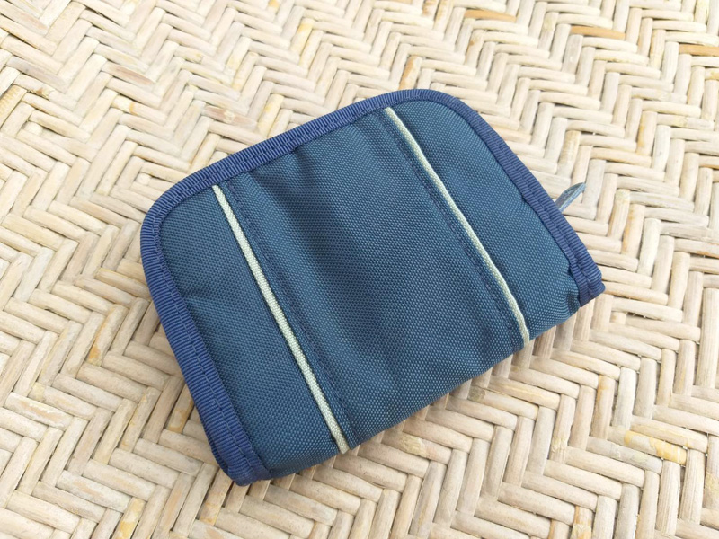 กระเป๋าสตางค์ adidas แท้