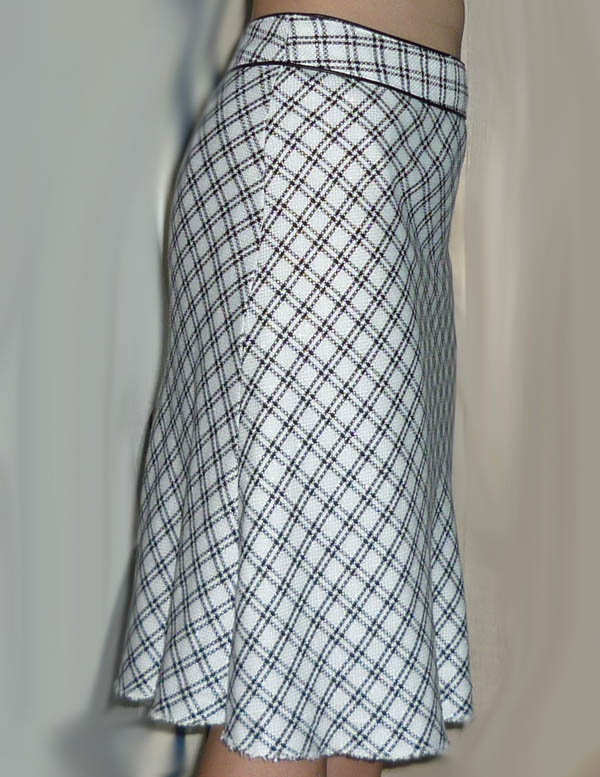 กระโปรงสวยหรูมากๆ จากญี่ปุ่น สวยมากตัวนี้ 26.5-37-23