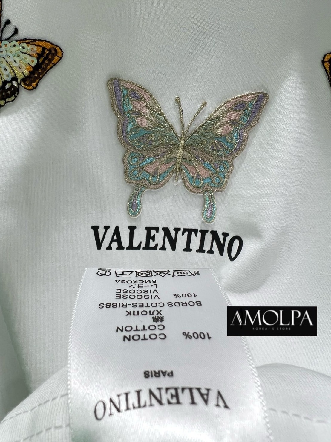 เสื้อยืด VALENTINO งานปักแน่นๆ สวยเด่น ลายใหม่ชนช๊อปป ใส่สบาย : สินค้าคุณภาพ (พร้อมส่ง)