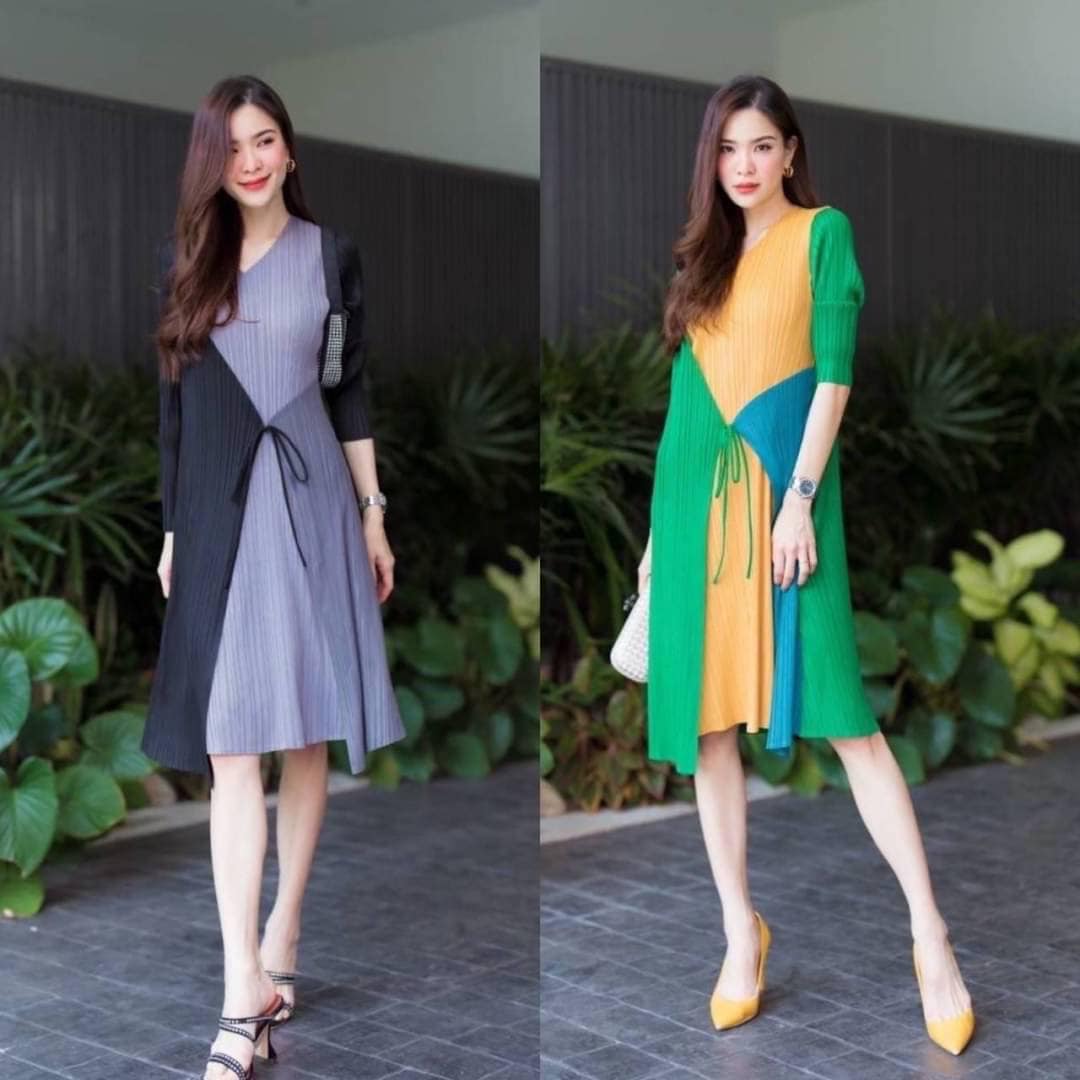 เดรสอัดพลีท แพตเทิร์นตัดเฉดสี 😍 ป้ายเฉลียงทับซ้อน ผูกโบว์ด้านหน้า 👍🏻 สินค้าคุณภาพ (พร้อมส่ง)