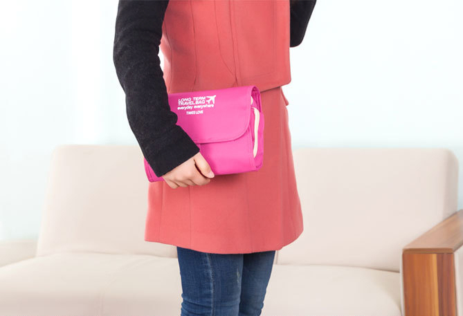 กระเป๋าใส่อุปกรณ์อาบน้ำ คุณภาพดี แขวนได้ ดึงกระเป๋าอีกสองใบแยกใช้ได้