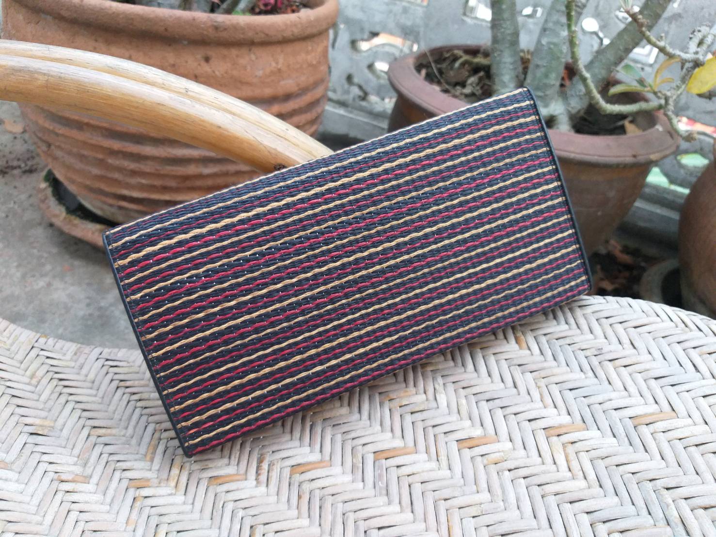 กระเป๋าเสื่อกก สวยน่าใช้มาก (ของใหม่)