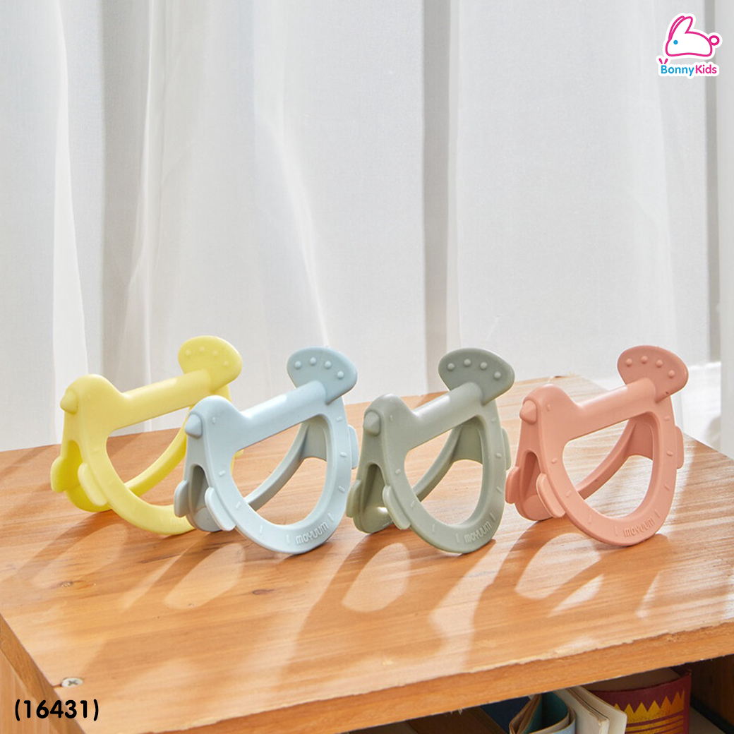 (18416) Moyuum (โมยูม) ยางกัดสวมข้อมือ รูป Swing Bird สามารถวางตั้งได้ ผลิตจากซิลิโคนทางการแพทย์