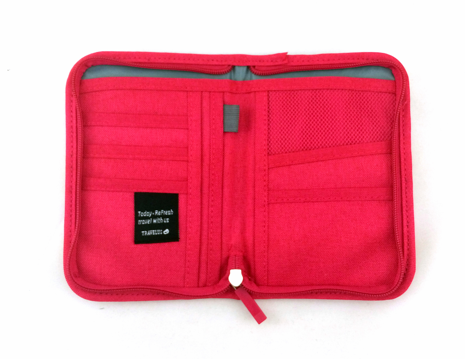 กระเป๋าใส่พาสปอร์ตสั้น กระเป๋าใส่หนังสือเดินทาง ขนาดกะทัดรัด ช่องเยอะ ใส่เอกสารสำคัญ ธนบัตร บัตรต่าง ๆ พกพาสะดวก ผลิตจากโพลีเอสเตอร์กันน้ำ คุณภาพดี