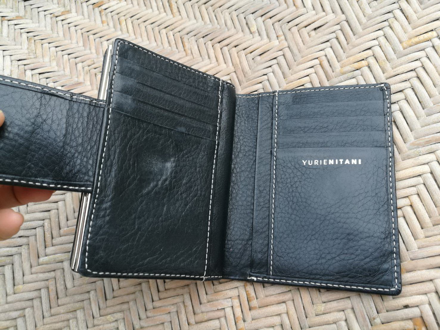 กระเป๋าสตางค์หนังแท้ YURIE NITANI น่าใช้มาก