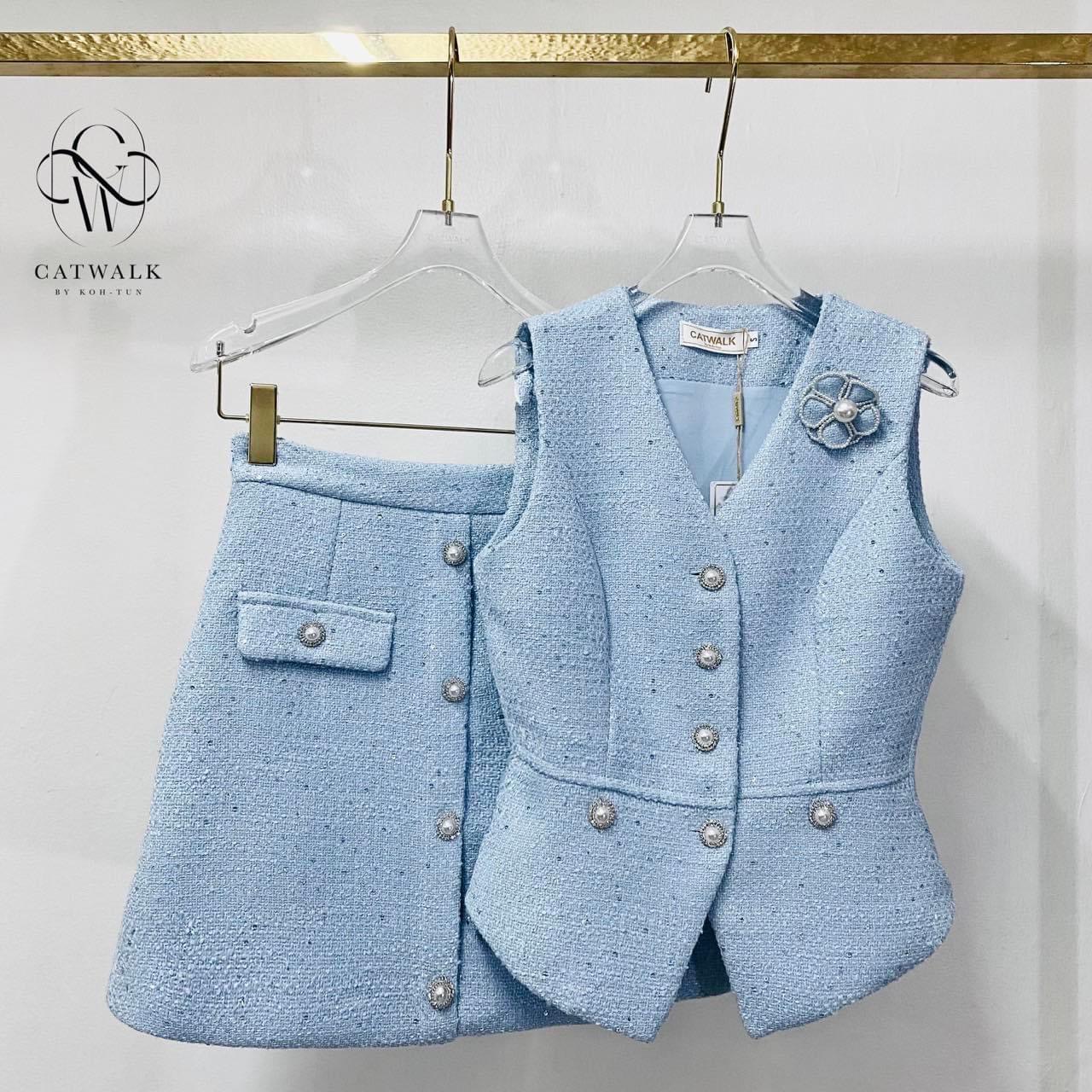 เซตเสื้อVEST +กระโปรงผ้าทวิต เนื้อผ้าทวิต เกรดเอ ผ้าสวยมาก : สินค้าคุณภาพ (พร้อมส่ง)