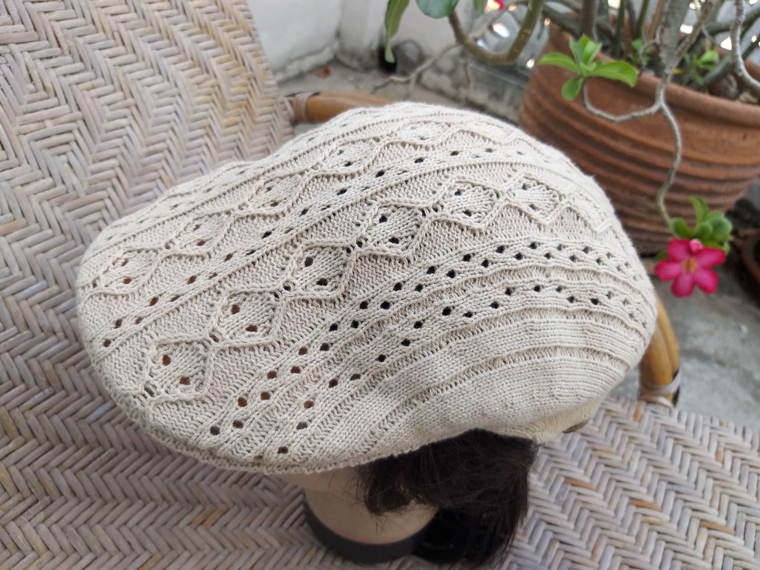 หมวกติงลี่ หมวกแฟลตแค็ป ไหมถักสวยมาก