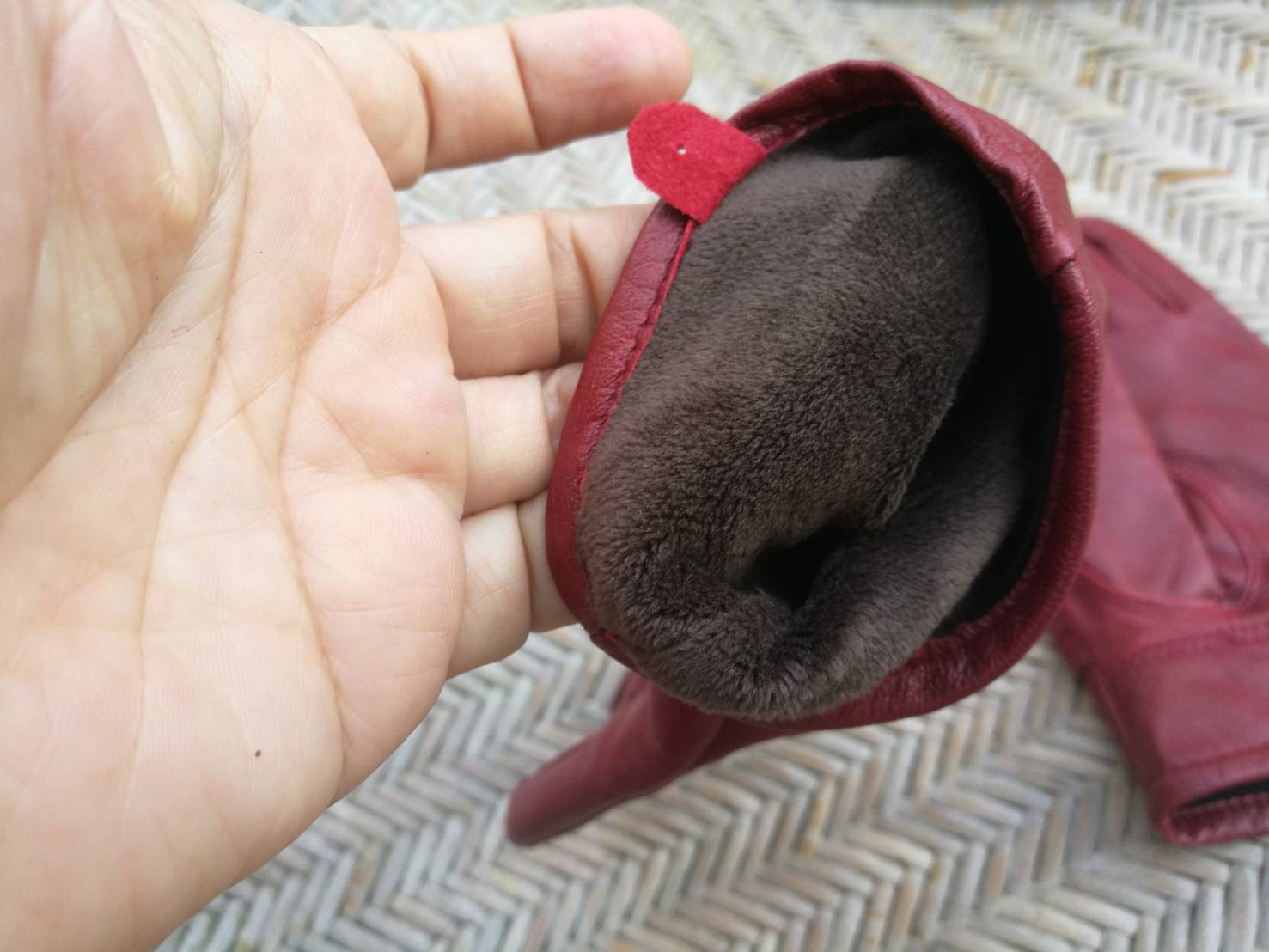 ถุงมือหนังแท้ บุขนด้านในอุ่นติดลบ สวยมากกก