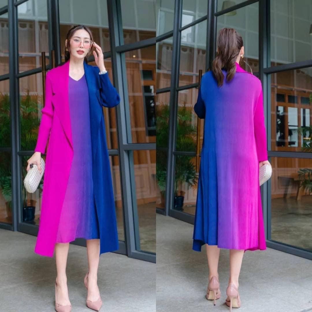 เดรสพลีทตัวยาว อัดพลีท 100% เนื้อเดียวกับงาน Brand งานเกาหลีแท้ 🇰🇷 ละเอียดสวยงาม High Quality 👍🏻 สินค้าคุณภาพ (พร้อมส่ง)