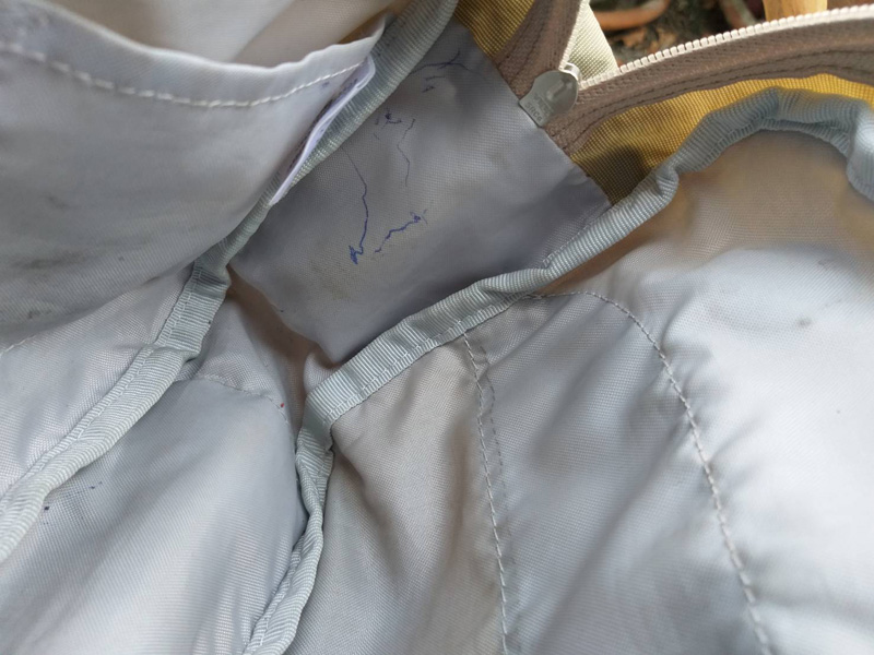 กระเป๋า adidas ของแท้