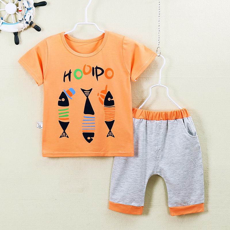 ชุดเด็กเล็ก เสื้อแขนสั้น+กางเกงสามส่วน ผ้านิ่มเด้ง มีขนาดสำหรับเด็ก 0-4 ขวบ