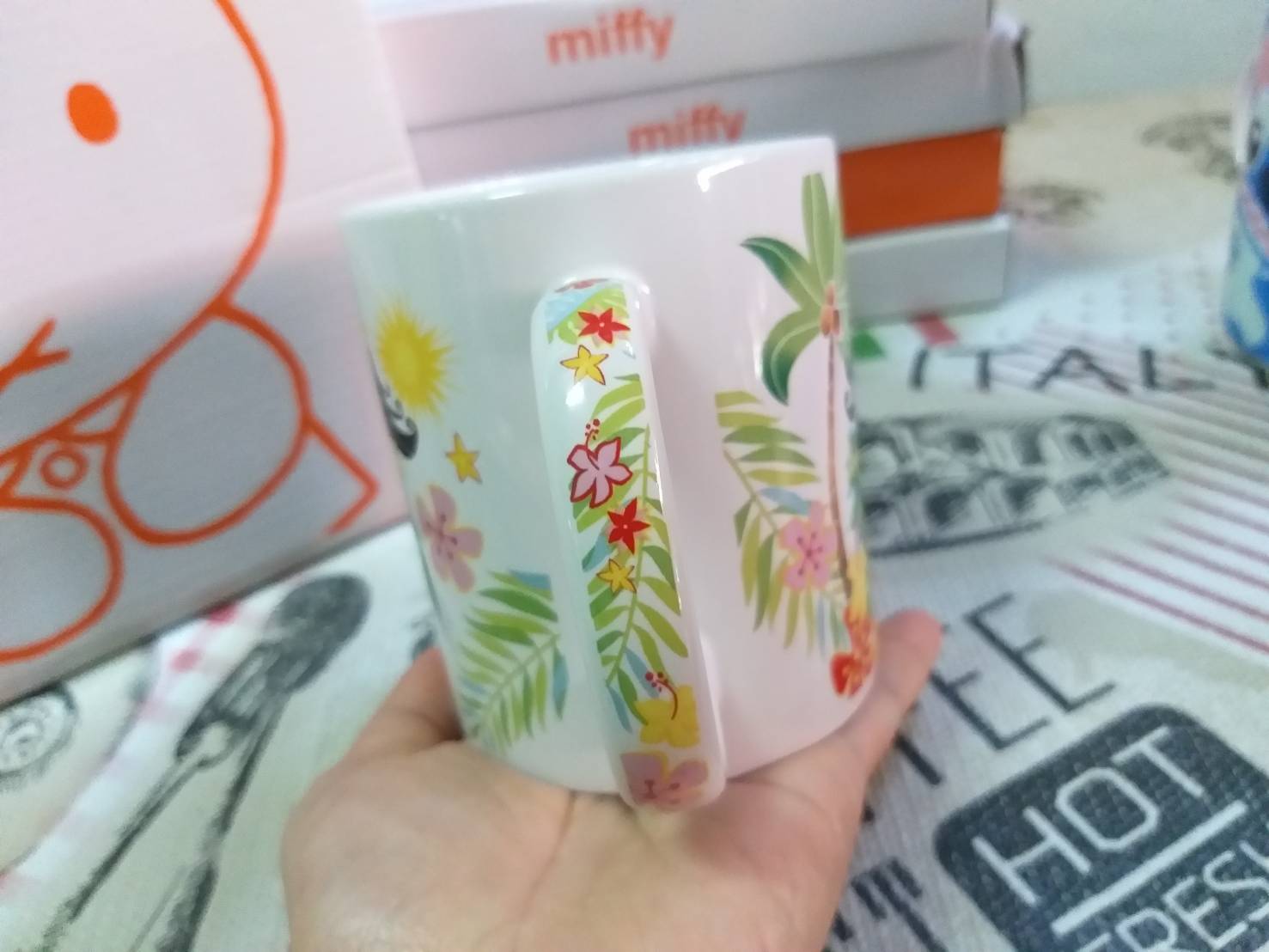 แก้วกาแฟ Island Hula Honeys ของแท้จาก Hawaii